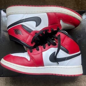 Varsity Red Jordan 1 Retro High OG